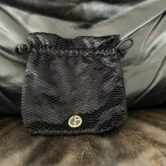 🖤BNWOT GIORGIO ARMANI BLACK VELVET BAG🖤 - Picture 2 of 8